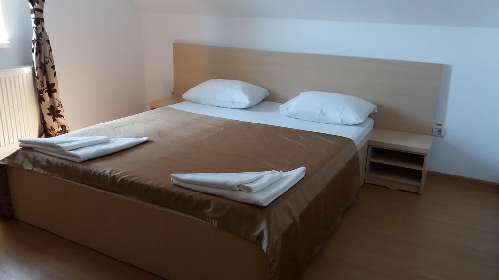 Marynero Otel Navodari Dış mekan fotoğraf