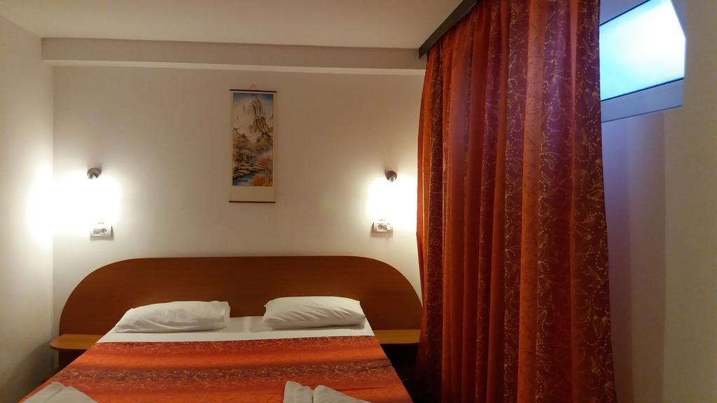 Marynero Otel Navodari Dış mekan fotoğraf