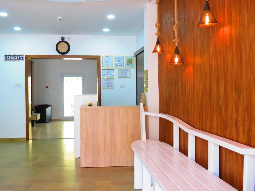 Marynero Otel Navodari Dış mekan fotoğraf